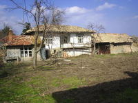 2 bedroom, old house in Avren(Varna),Bulgaria.
