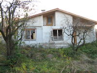Продовом къща с двор в Горна Баня, гр. София