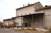 ПРОДАВА ФУРАЖЕН ЗАВОД гара Черноград, община Айтос,област БУРГАС