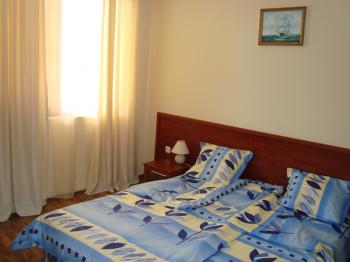 Two bed room apartment for rent in Nesseber, 100m. from the beach