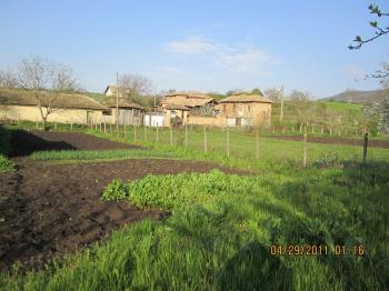 Key Features:
.The property is located in center of the village
.Accessible through all season via tarmac road
.Property with 2315 sq.m of land
.Solid house/solid garage
.4 bedrooms
.there is smaler summer kitchen
.water and electricity are connected to mains
.near village is forest