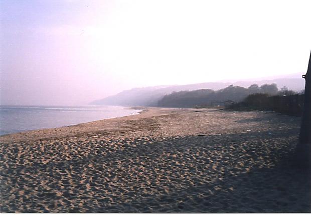 Продава се урегулиран парцел в село Емона