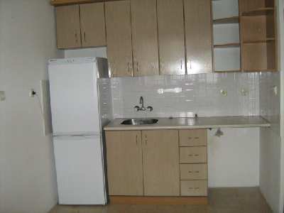 едностаен  в  Бургас