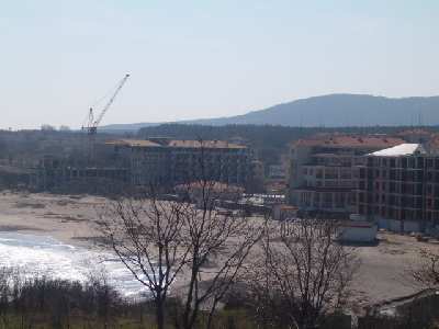 едностаен  в  Царево