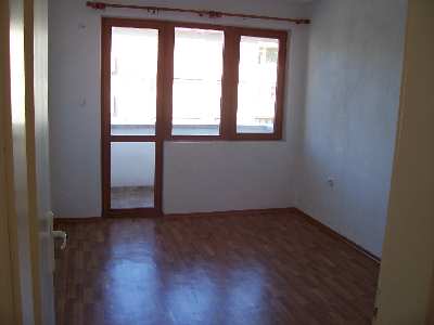 тристаен  в  Стара Загора