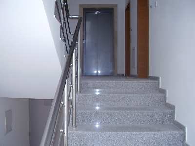 едностаен  в  София