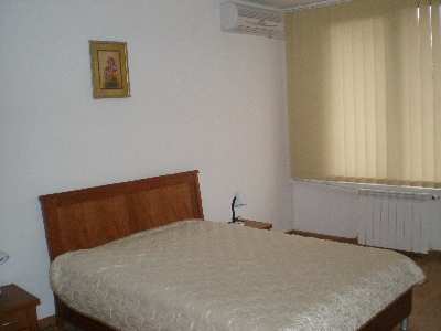 тристаен  в  София