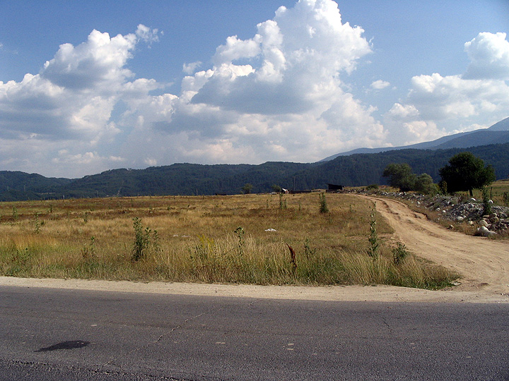 Land for sale road Bansko - Dobrinishte 92 000 EUR