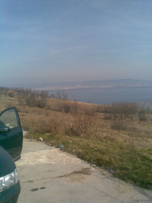 Продавам парцел