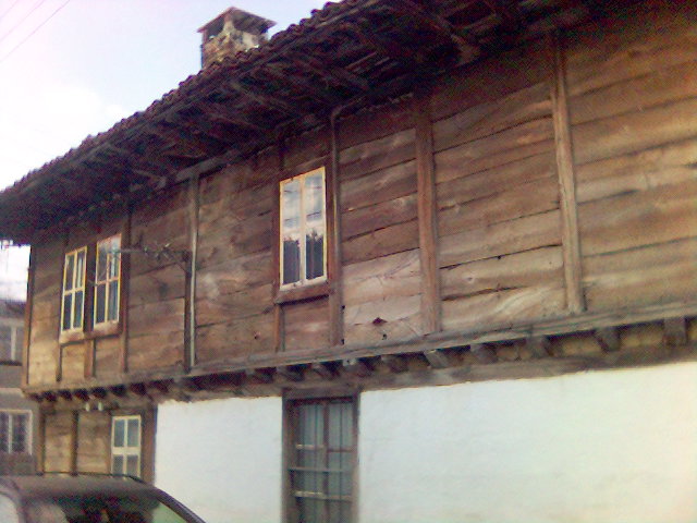 Старинна къща във възрожденски стил