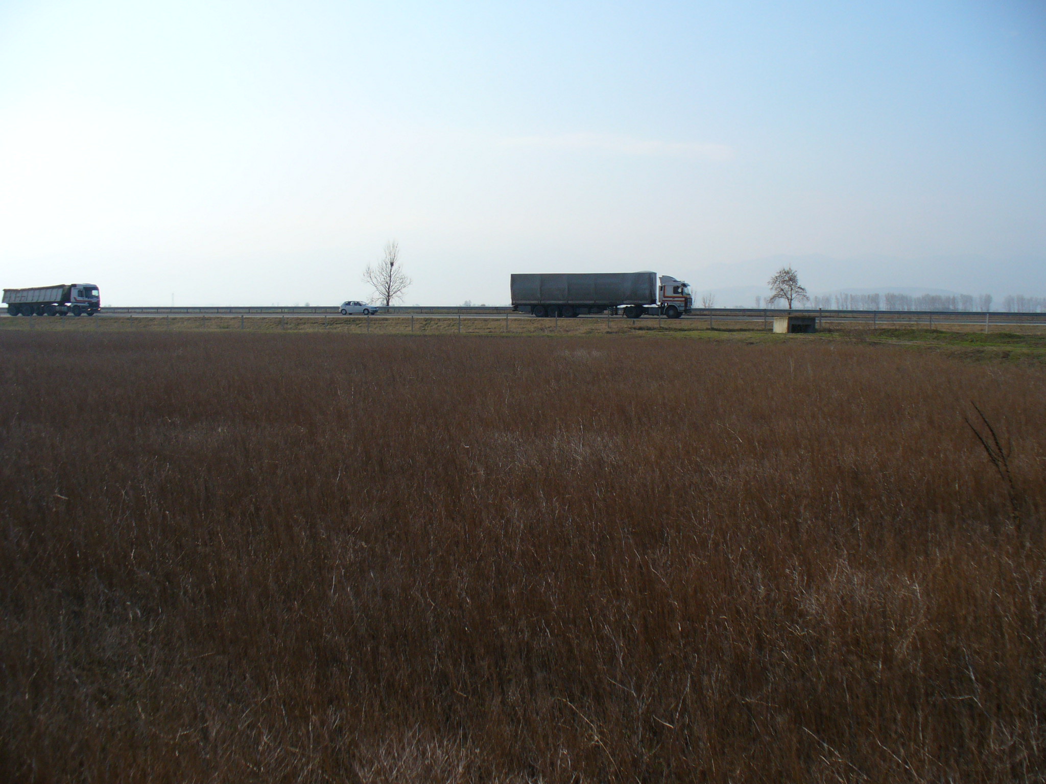 Land/Development, face on Highway