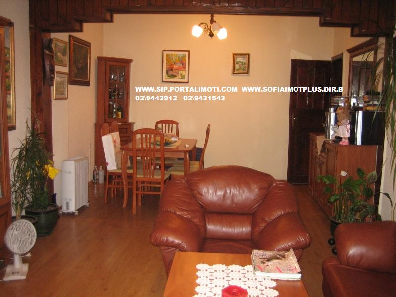 ОФИС пл.Македония ЛУКСОЗЕН ТОП МЯСТО ет1 500Е.