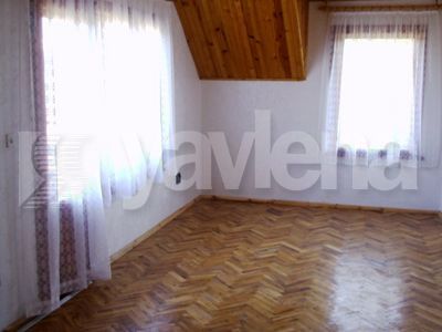 къща  в  София