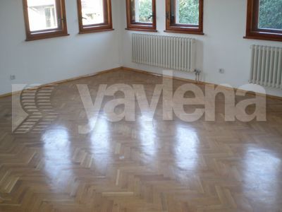 къща  в  София