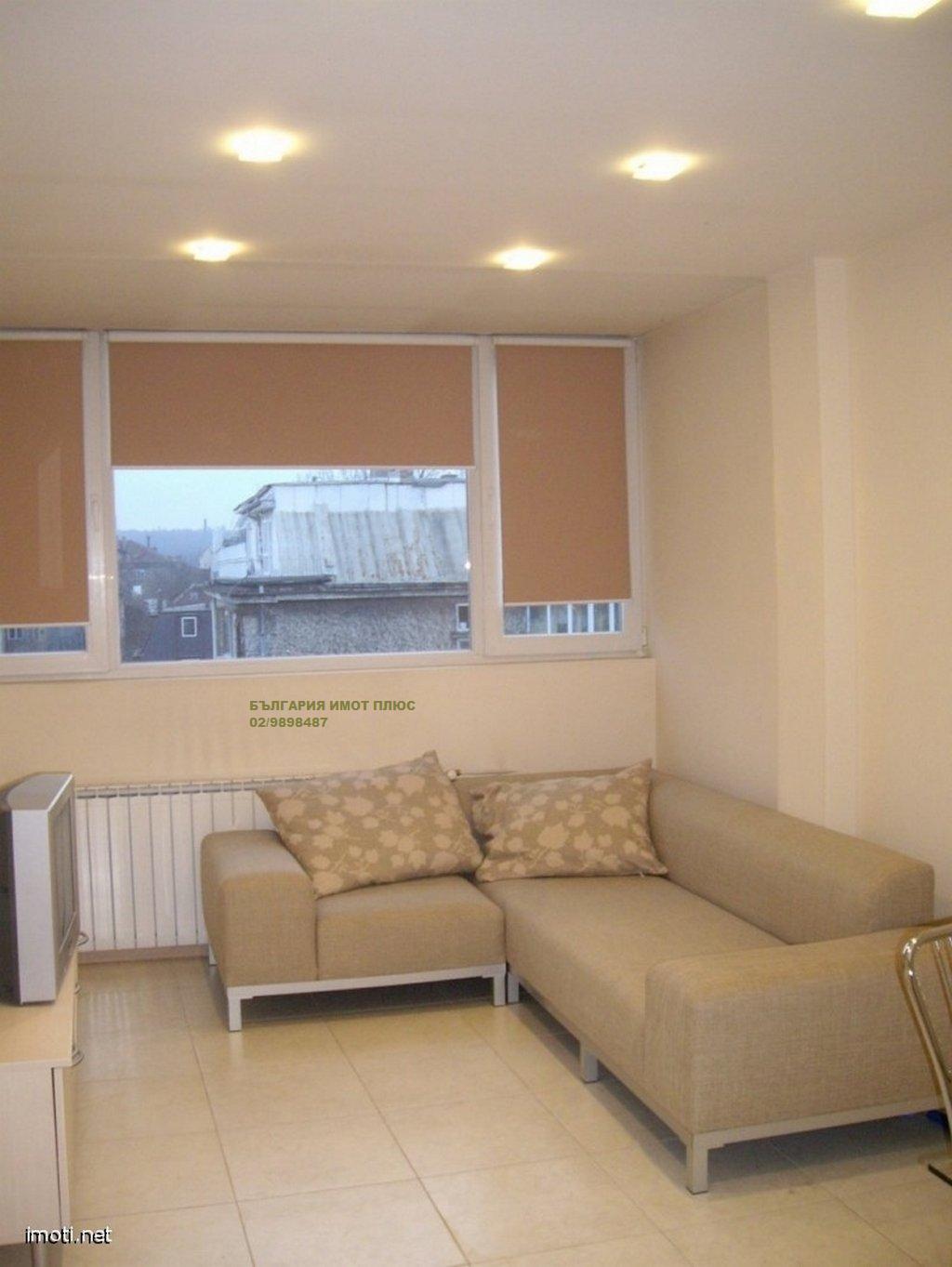 2СТАЕН ЦЕНТЪР ДОКТОРСКИ ПАМЕТНИК ЛУКС АБЗАВЕДЕН 500Е ЗА Ч.Л.