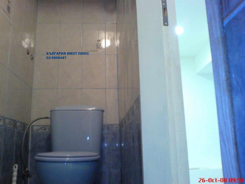 ДАВА ПОД НАЕМ ОФИС ЦЕНТЪР УЛ.САН СТЕФАНО ОТЛИЧЕН 400Е