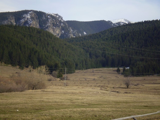 Продавам парцел за жилищно застрояване