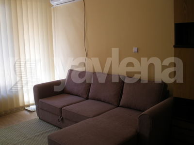 едностаен  в  Бургас