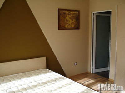 къща  в  София