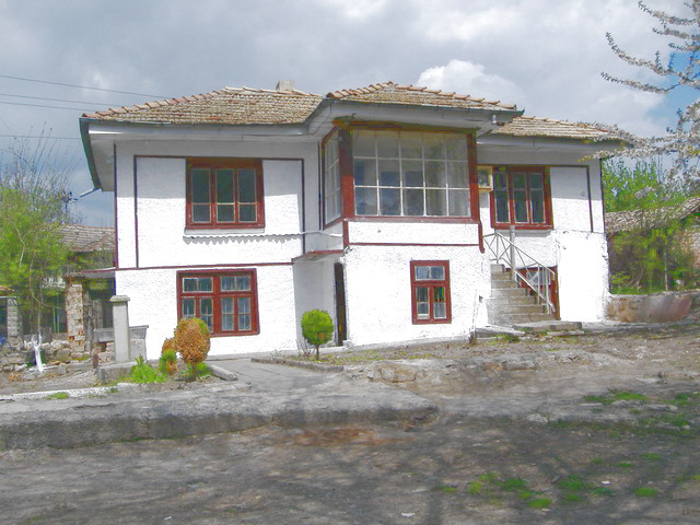 Уютна къща в село Памукчии