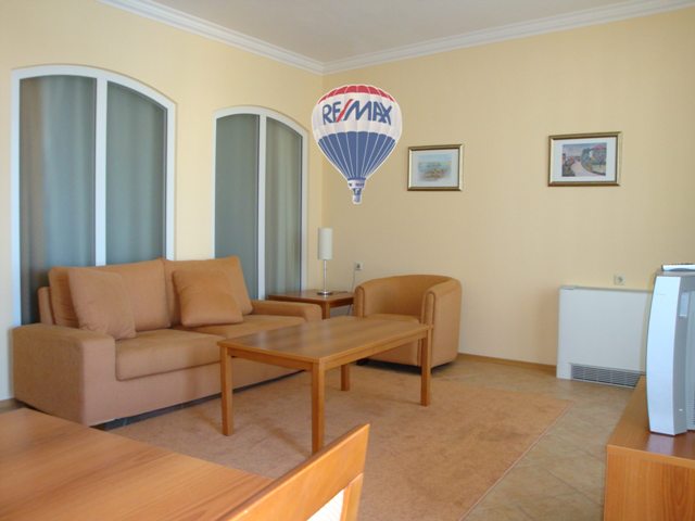 Apartment in the town of Pomorie, Burgas municipality, BULGARIA