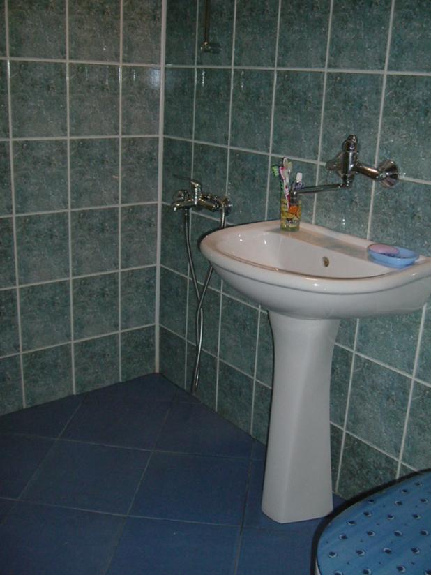 3-Стаен кв.Левски Г, Ремонтиран, Обзаведен, Отличен 62000Е