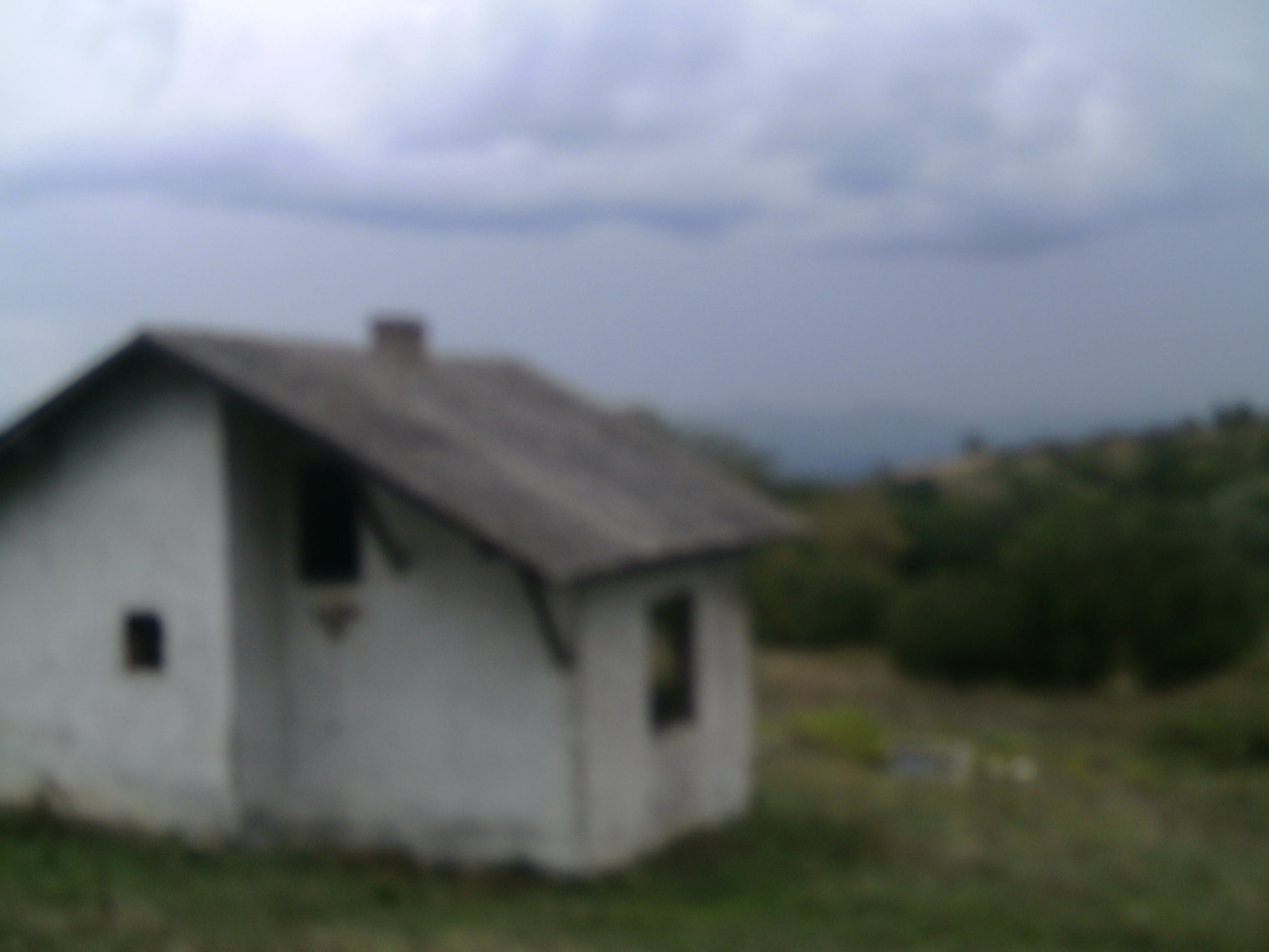 Продава къща гр.Ябланица