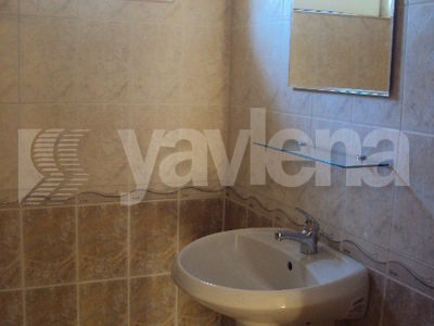 тристаен  във  Варна