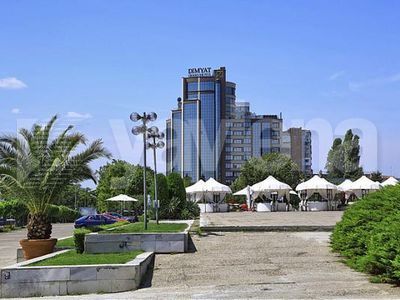 офис  във  Варна