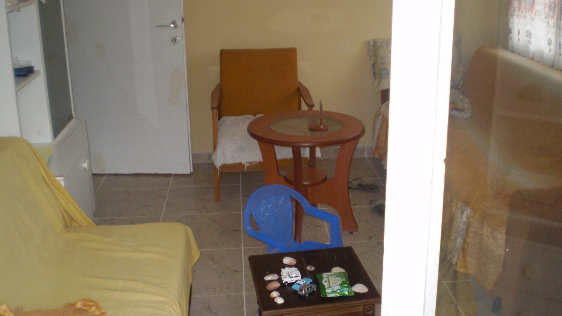 Продавам апартамент халкидики