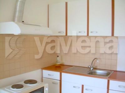 едностаен  в  София