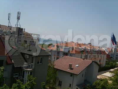 тристаен  във  Варна