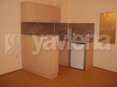 едностаен  в  София