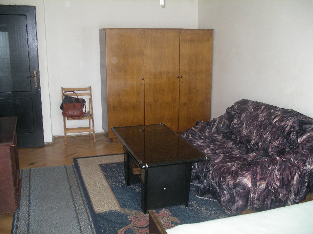 ПРОДАВАМ АПАРТАМЕНТ В ЖК. „ДИАНАБАД”-0898356330, 9623262!