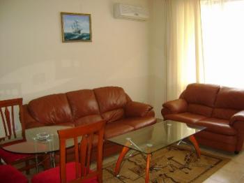 Two bed room apartment for rent in Nesseber, 100m. from the beach