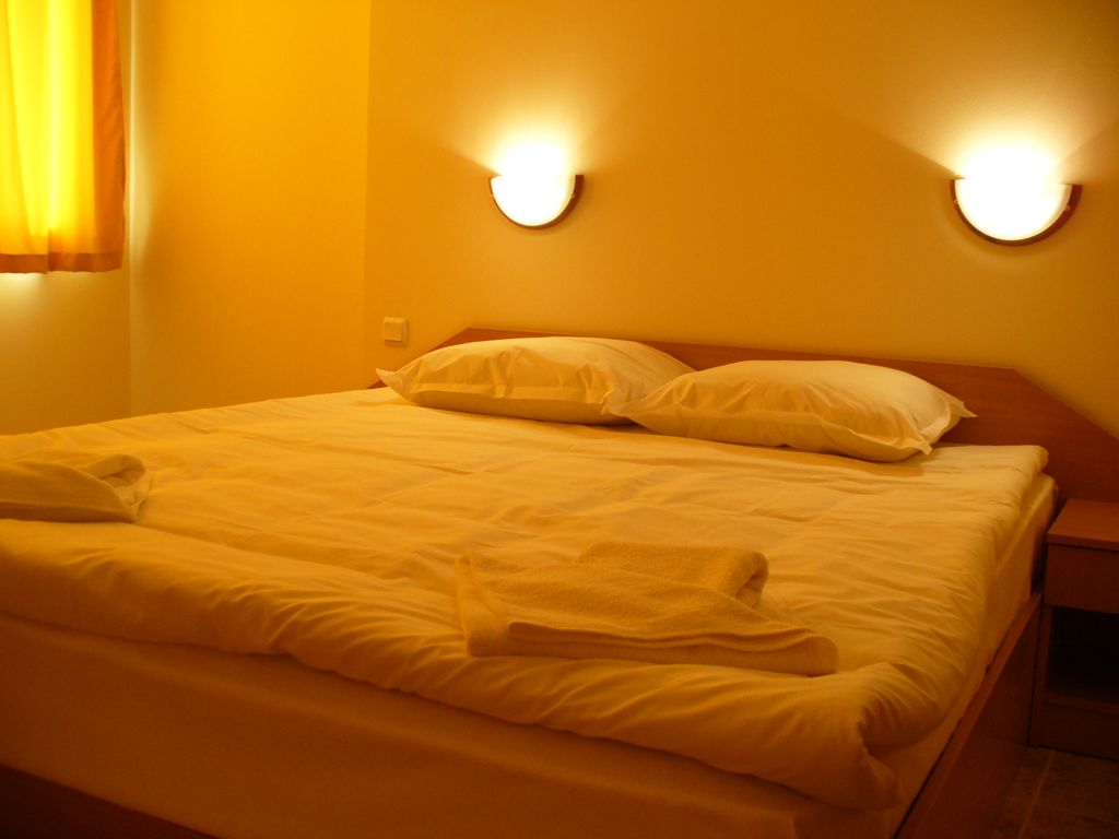 РАВДА, Апартхотел РУТЛАНД БЕЙ*** Давам под наем ДВУСТАЕН АПАРТАМЕНТ, Цена 500 евро за две седмици.