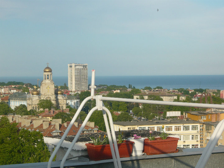 Мезонет с панорамна тераса Варна център