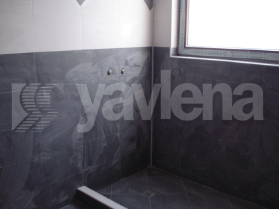 тристаен, София