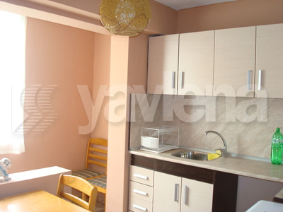 двустаен, Ямбол