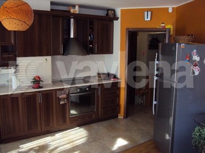 тристаен, Варна