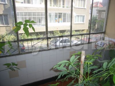 тристаен, Шумен