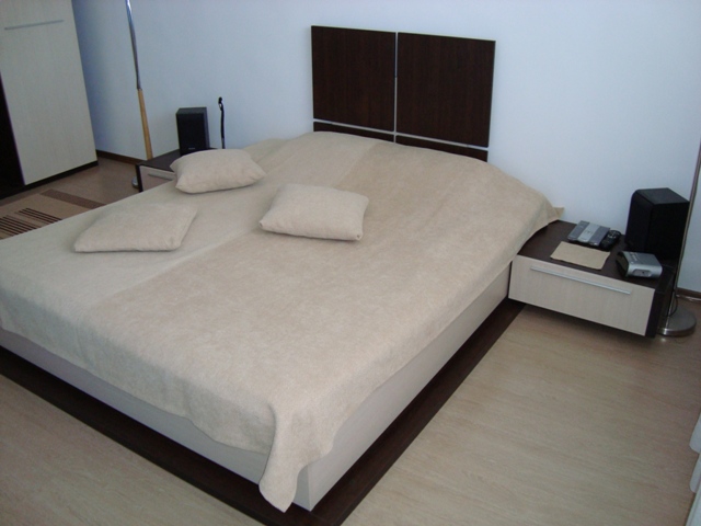 3-стаен апартамент,Център,София
3-bedroom aparatment,Center,Sofia