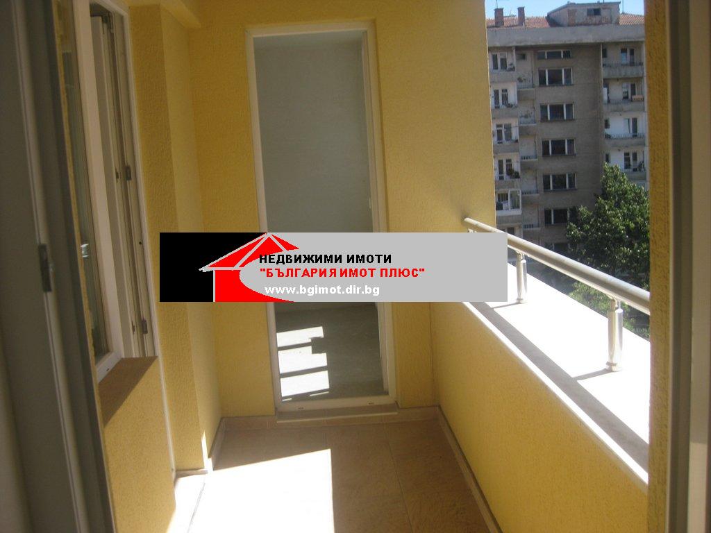 ПРОДАВА 3СТАЕН КРАСНО СЕЛО ДО КЛИНИКА 