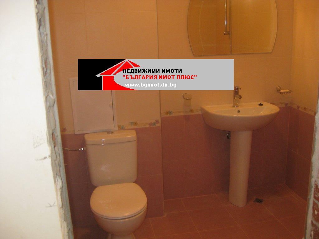 ПРОДАВА 3СТАЕН КРАСНО СЕЛО ДО КЛИНИКА 