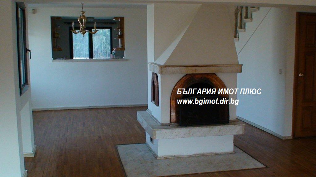 ПОД НАЕМ КЪЩА ПАВЛОВО ЗА ОФИС/ЖИВЕЕНЕ ОТЛИЧНА 1000Е