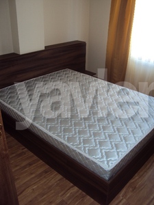 тристаен, Варна