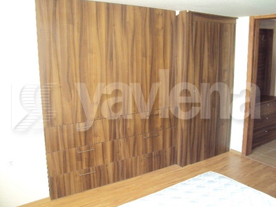 тристаен, Варна