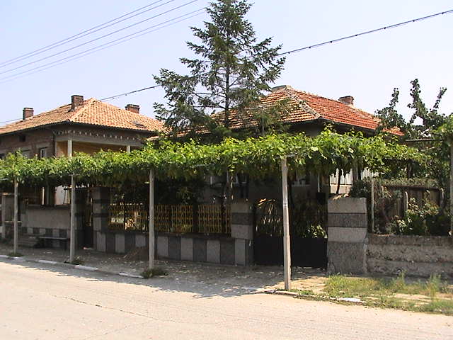 Large 4 bedroom house with Swimming Pool Plovdiv Kurtovo Kunare