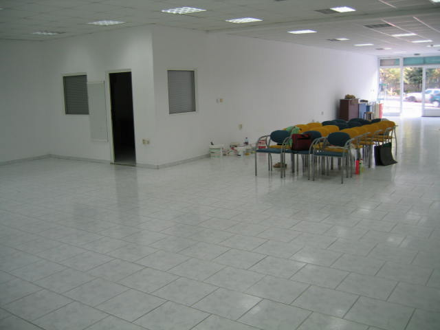 МАГАЗИН ПОД НАЕМ ВЕЛИКО ТЪРНОВО ЦЕНТЪР 230 м2