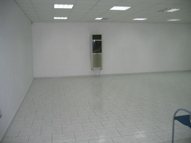 МАГАЗИН ПОД НАЕМ ВЕЛИКО ТЪРНОВО ЦЕНТЪР 230 м2